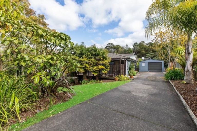 Photo of property in 30 Hydra Place, Glen Eden, Auckland, 0602