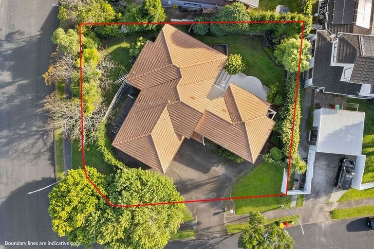 Photo of property in 1 Halldene Terrace, Red Beach, 0932