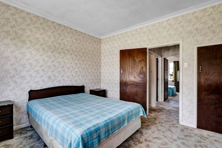 Photo of property in 7 Tarahua Road, Vogeltown, New Plymouth, 4310