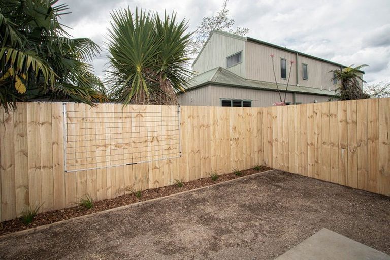 Photo of property in 8/17 Lyon Street, Frankton, Hamilton, 3204