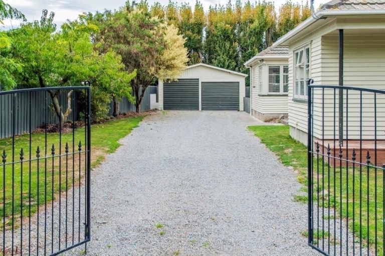 Photo of property in 56 Hastings Street, Southbridge, 7602