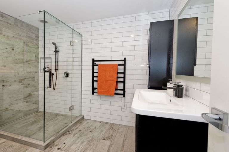 Photo of property in 53a Onedin Place, Titirangi, Auckland, 0604