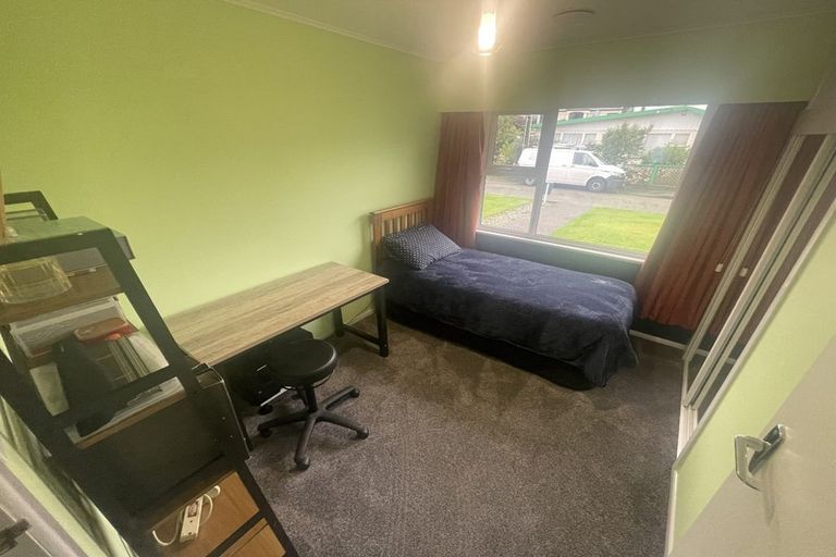 Photo of property in 1021 High Street, Avalon, Lower Hutt, 5011