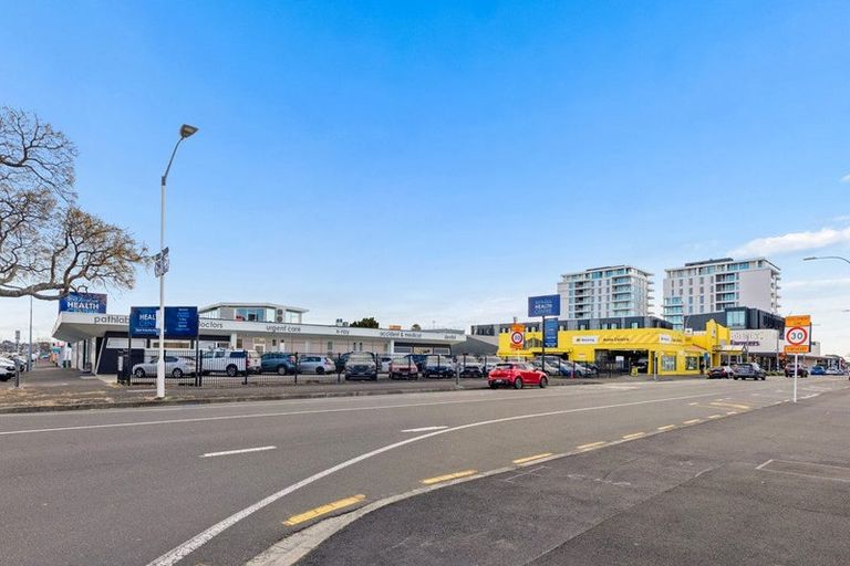 Photo of property in 6/10 Second Avenue, Tauranga, 3110
