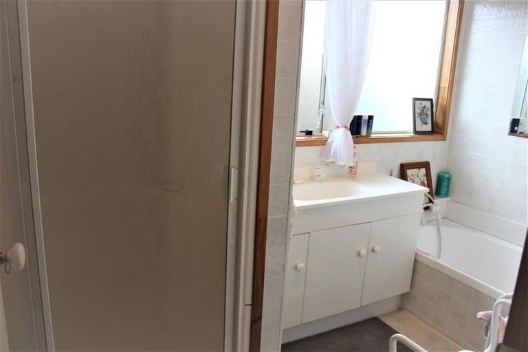 Photo of property in 1/11 Taiko Court, Northpark, Auckland, 2013