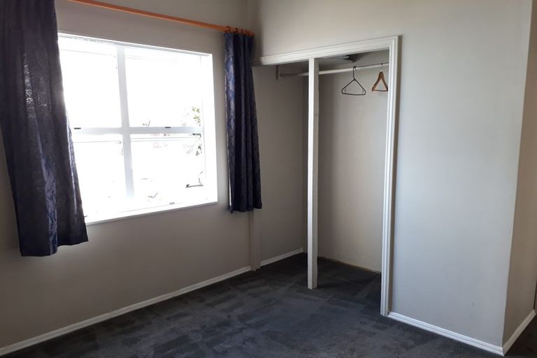 Photo of property in 4 Howard Street, Mount Cook, Wellington, 6021