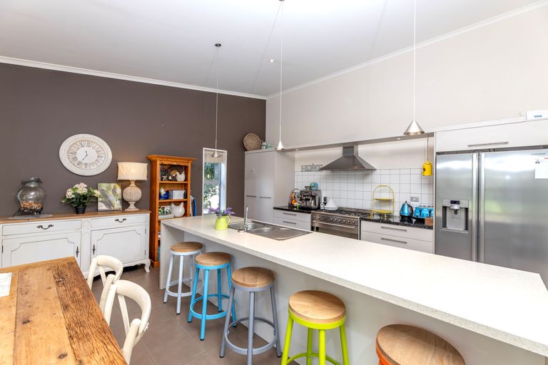 Photo of property in 6 Ryton Place, Lake Coleridge, 7572