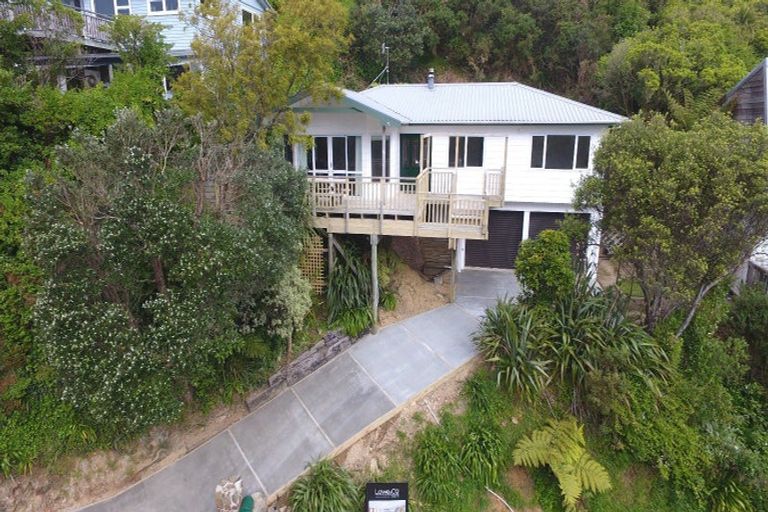 Photo of property in 23 Edgeware Road, Wilton, Wellington, 6012