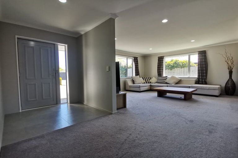 Photo of property in 9 Joe Burns Place, Wigram, Christchurch, 8042