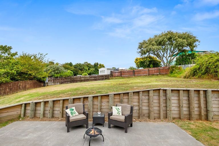 Photo of property in 3 Granby Place, Westown, New Plymouth, 4310