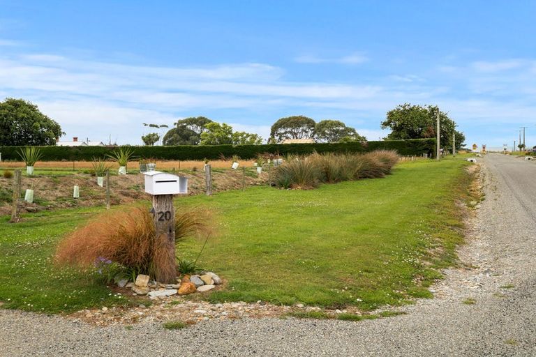 Photo of property in 20 Stafford Street, Hampden, 9410