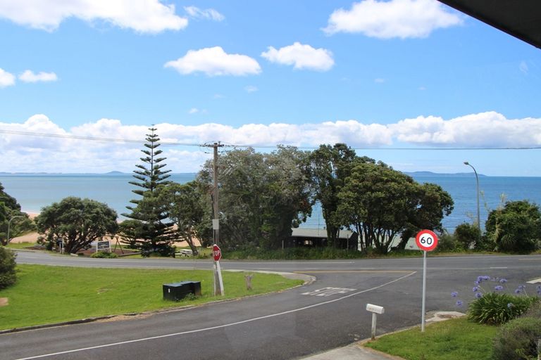 Photo of property in 4 Seaview Road, Cable Bay, 0420