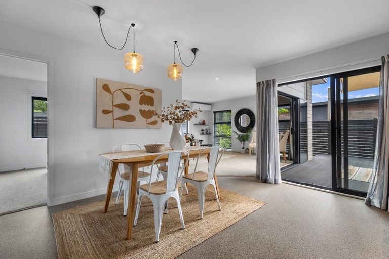 Photo of property in 28 Puhirake Crescent, Pyes Pa, Tauranga, 3112