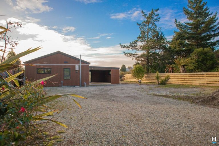 Photo of property in 445 Main Road, Kaiata, Greymouth, 7805