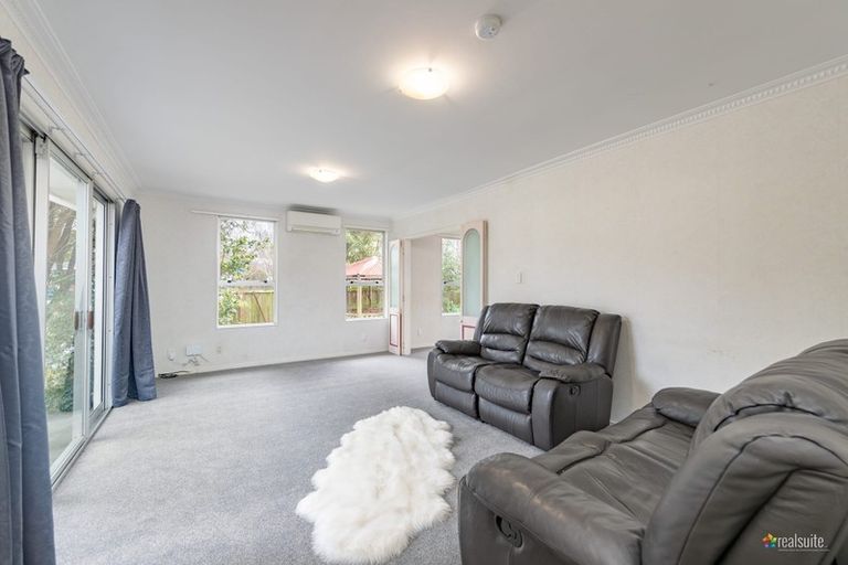 Photo of property in 10 Baltimore Crescent, Totara Park, Upper Hutt, 5018