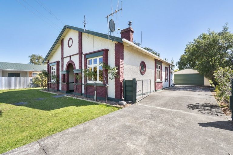 Photo of property in 4 Kairanga Bunnythorpe Road, Bunnythorpe, Palmerston North, 4478
