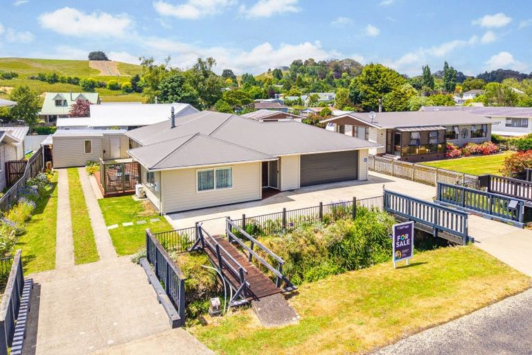 Photo of property in 3 Huxley Street, Pahiatua, 4910