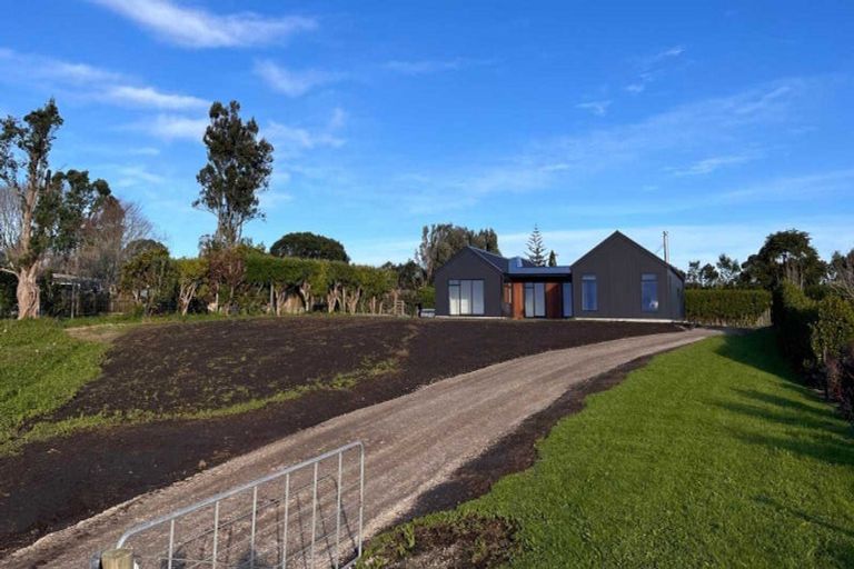 Photo of property in 31a Ohanga Road, Onaero, Urenui, 4383