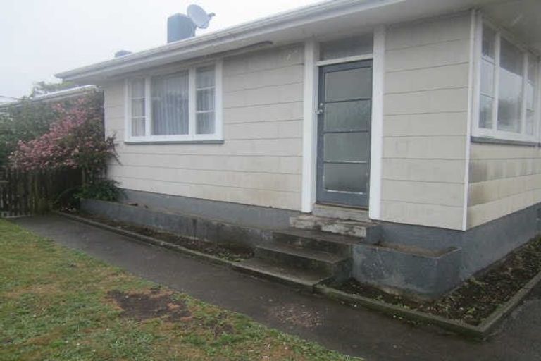 Photo of property in 1/12a Walsh Road, Westown, New Plymouth, 4310