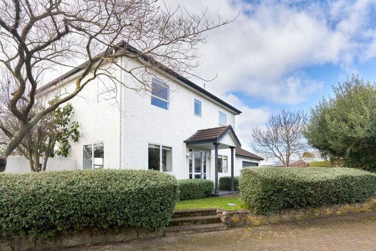 Photo of property in 4 Penlington Place, Havelock North, 4130