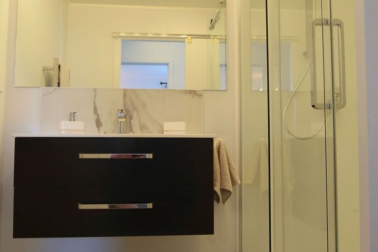 Photo of property in 29 The Track, Plimmerton, Porirua, 5026