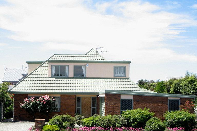 Photo of property in 1/14 Aston Drive, Waimairi Beach, Christchurch, 8083