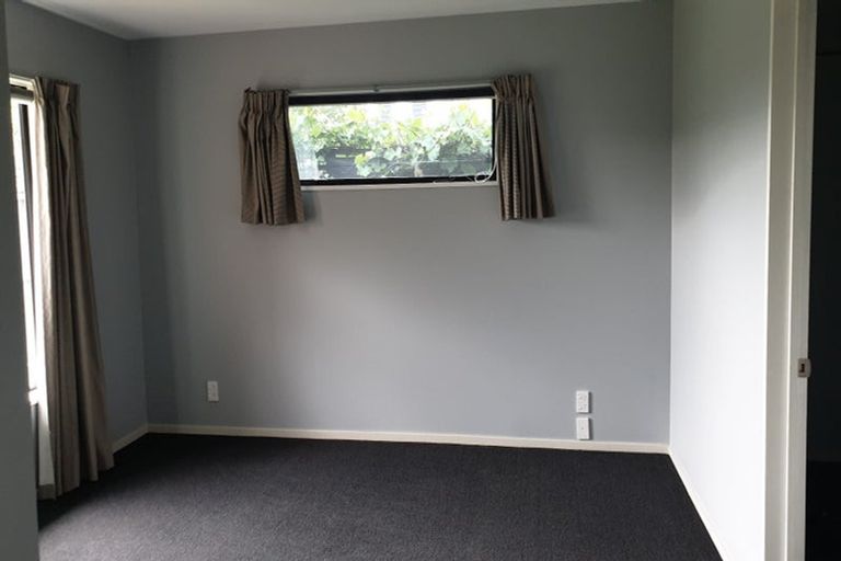 Photo of property in 2 Little Oaks Drive, Yaldhurst, Christchurch, 8042