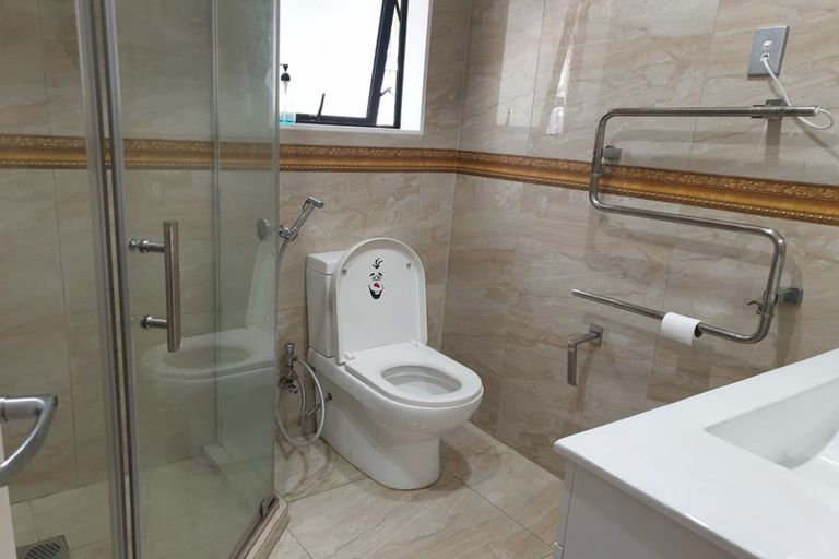 Photo of property in 14 Nandi Lane, Ranui, Auckland, 0612