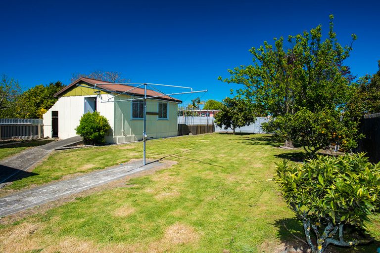 Photo of property in 390 Aberdeen Road, Gisborne, 4010