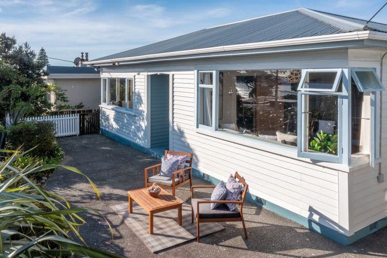 Photo of property in 198 Rosetta Road, Raumati South, Paraparaumu, 5032