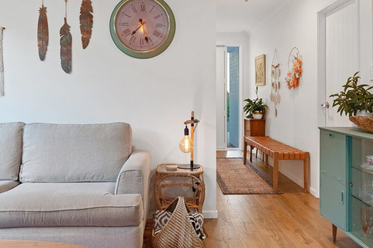 Photo of property in 2 Glenvale Place, Pyes Pa, Tauranga, 3112