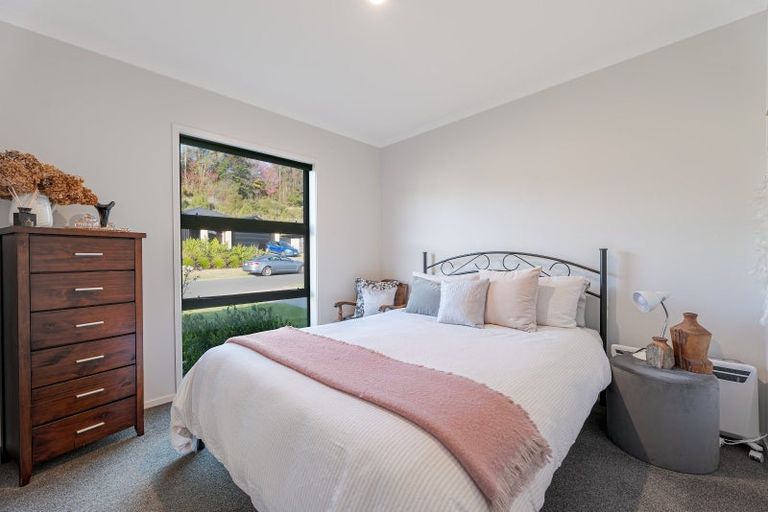 Photo of property in 38 Pakanga Grove, Pyes Pa, Tauranga, 3112