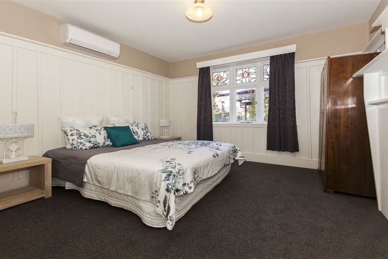 Photo of property in 2/25 Grassmere Street, Papanui, Christchurch, 8052