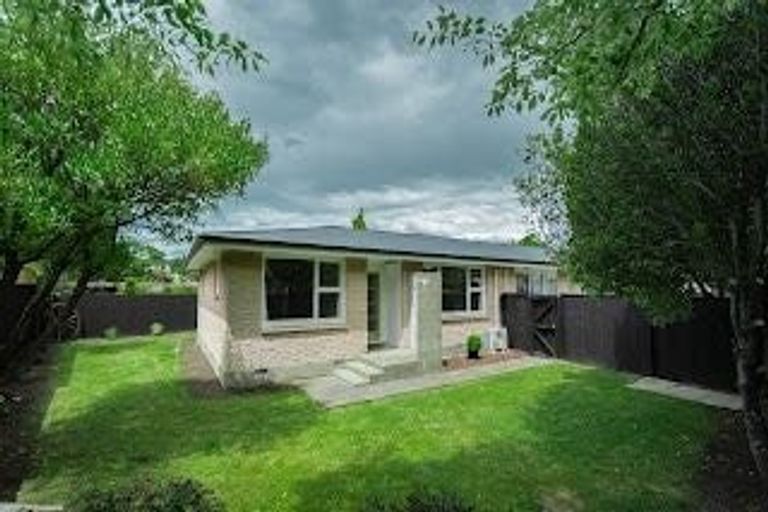 Photo of property in 112a Totara Street, Riccarton, Christchurch, 8041