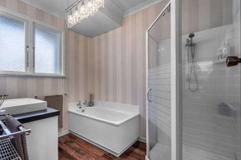 Photo of property in 74 Layard Street, Windsor, Invercargill, 9810