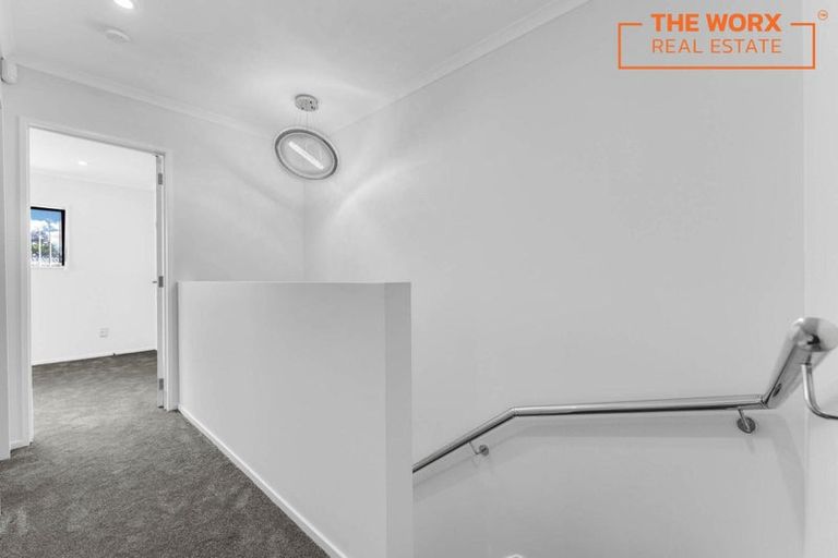Photo of property in 25b Leaver Place, Weymouth, Auckland, 2103