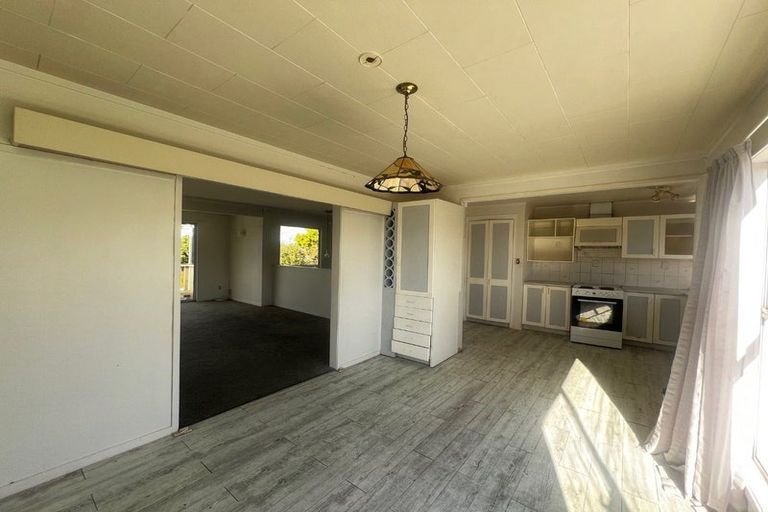 Photo of property in 279 Pakuranga Road, Pakuranga Heights, Auckland, 2010