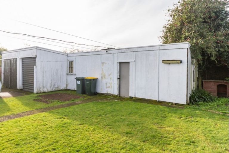 Photo of property in 30 Hannan Street, Levin, 5510