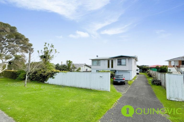 Photo of property in 10 Westwell Road, Belmont, Auckland, 0622