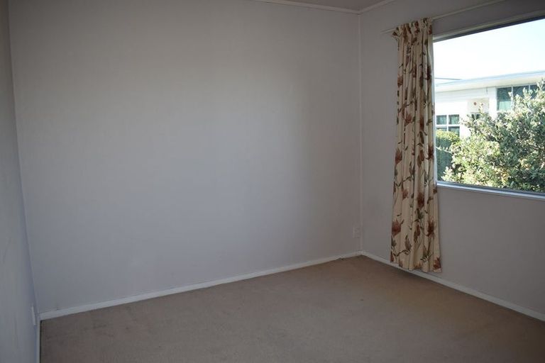 Photo of property in 1/20 Northcote Road, Takapuna, Auckland, 0622