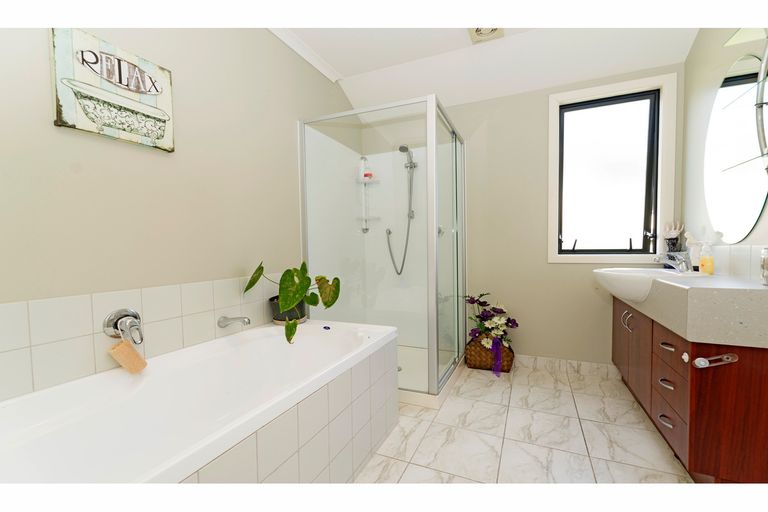 Photo of property in 15 Carnelian Court, Westgate, Auckland, 0614