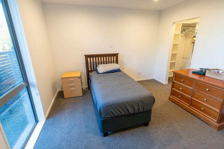 Photo of property in 3 Field View, Bradford, 9011