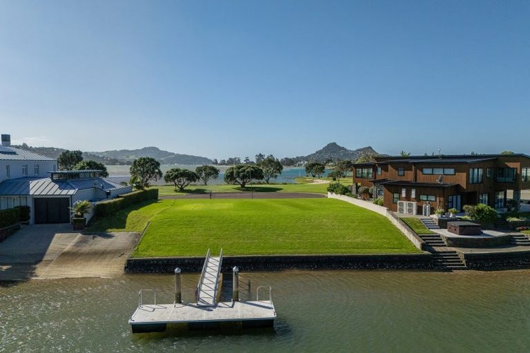 Photo of property in 108 Waterways Parade, Pauanui, Hikuai, 3579