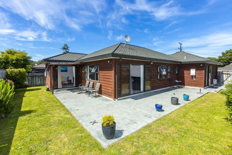 Photo of property in 30 Tararua Street, Trentham, Upper Hutt, 5018