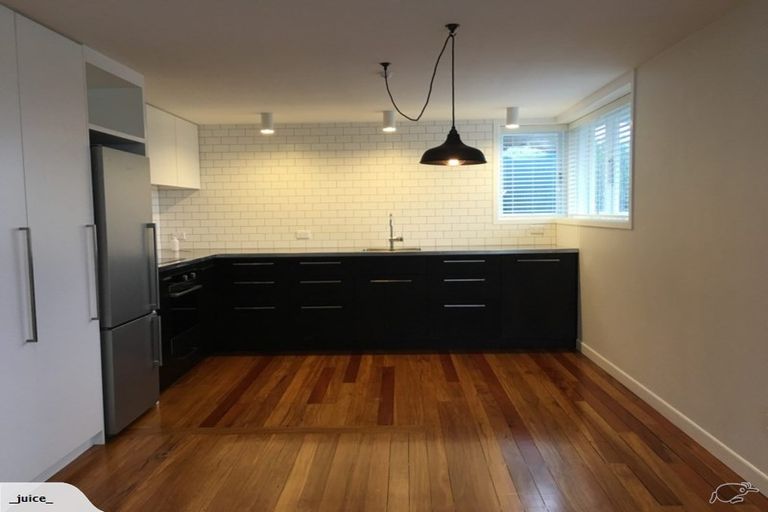 Photo of property in 2/4-6 Calliope Road, Devonport, Auckland, 0624