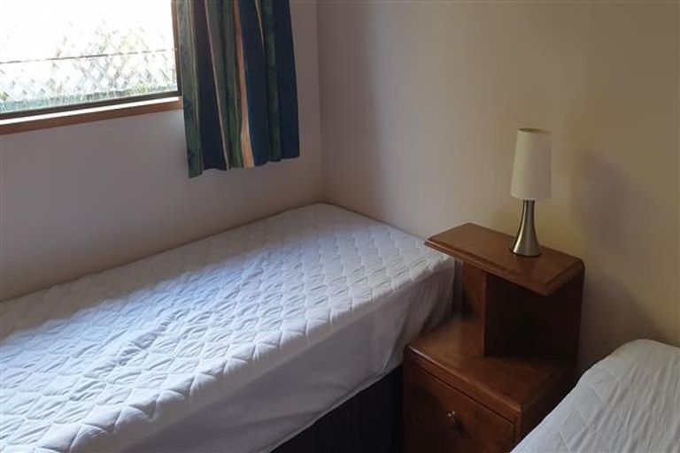 Photo of property in 152 Beacon Point Road, Wanaka, 9305