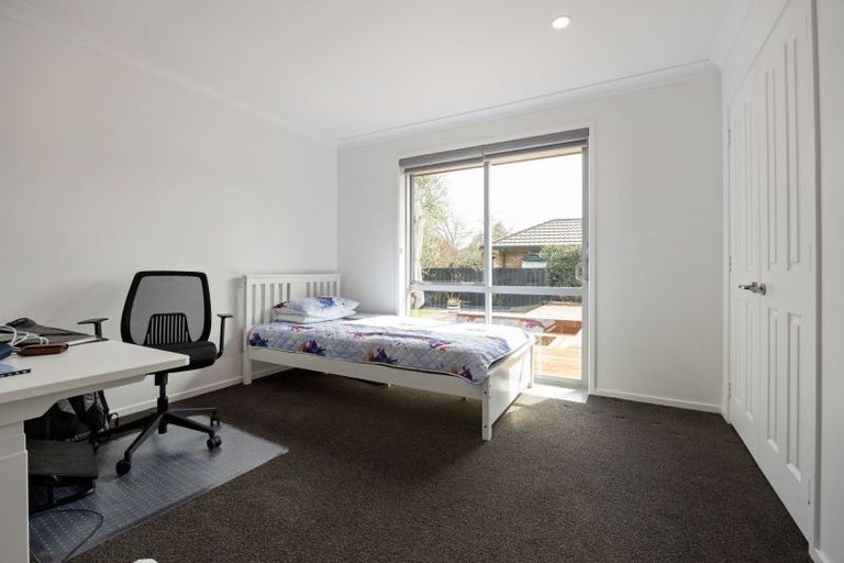 Photo of property in 5 Compton Grove, Huntington, Hamilton, 3210