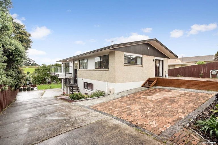 Photo of property in 19 Anna Watson Road, Half Moon Bay, Auckland, 2012