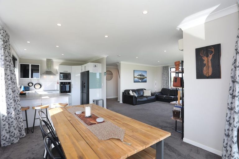 Photo of property in 6 George Street, Bulls, 4818