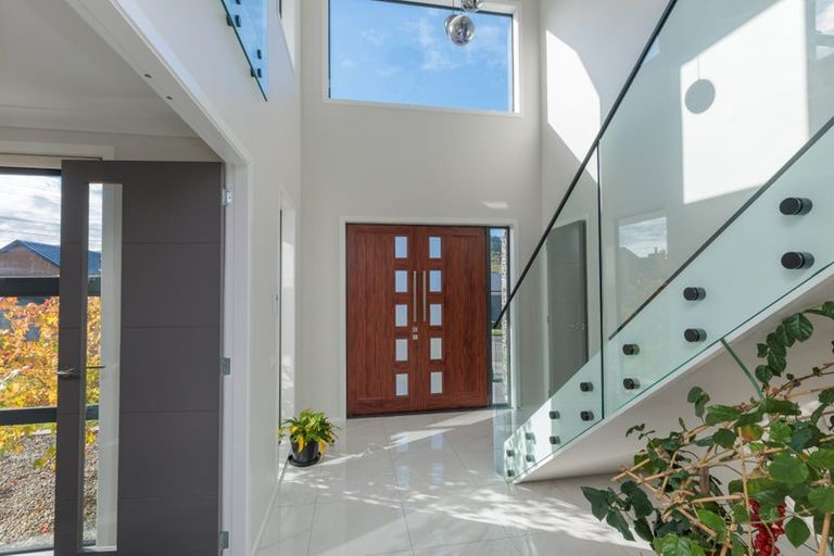 Photo of property in 50 Atherton Terrace, Churton Park, Wellington, 6037
